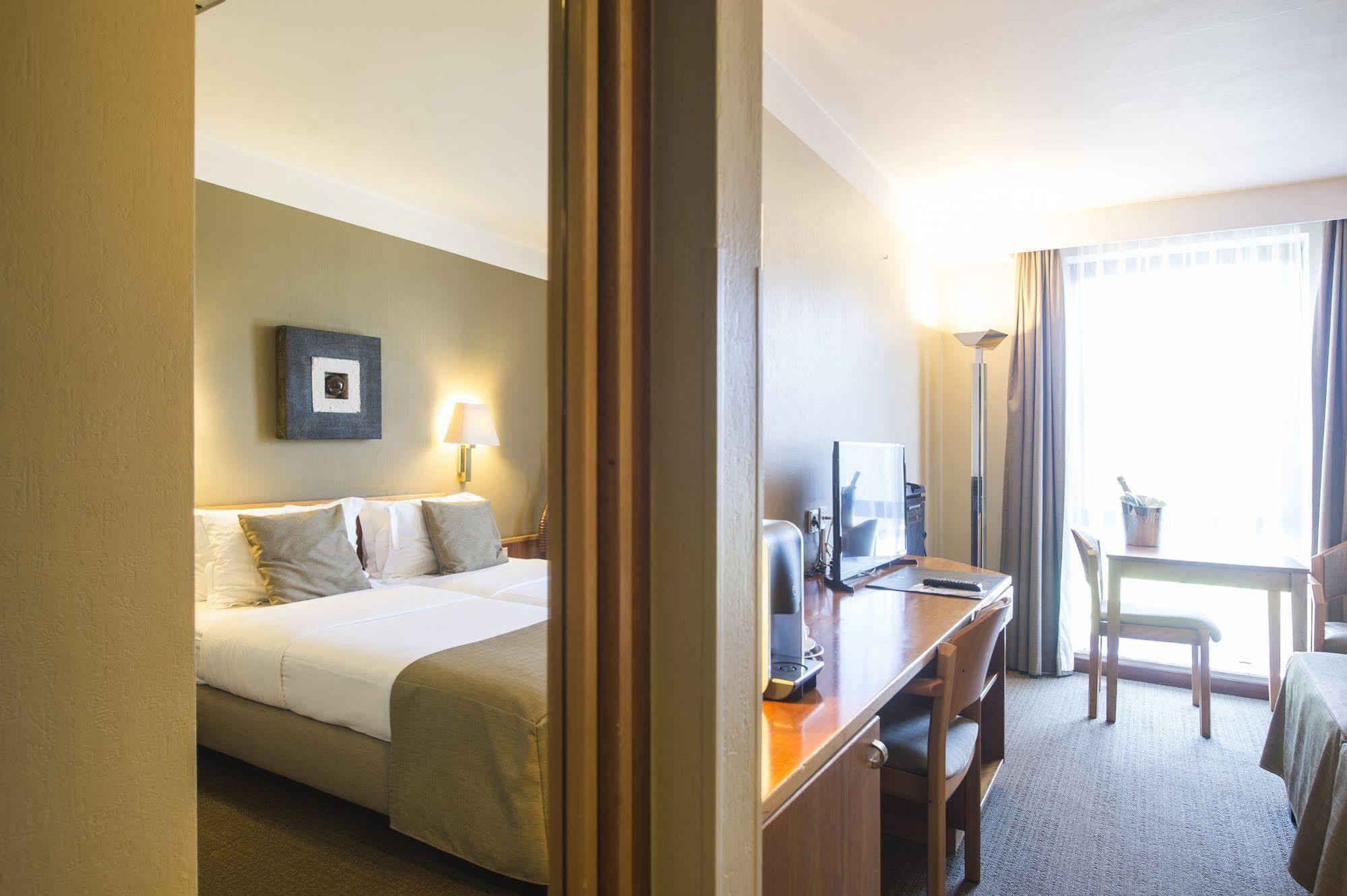 Begijnhof Hotel لوفين المظهر الخارجي الصورة