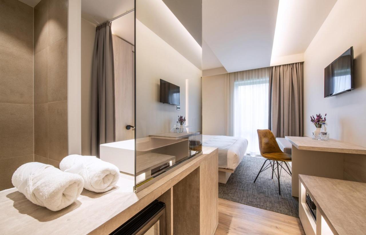Begijnhof Hotel لوفين الغرفة الصورة